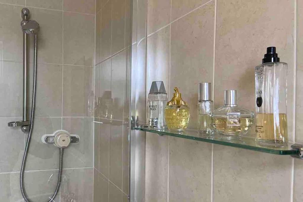 2 Bed Sleeps 6 Beach Retreat St Annes On Sea Villa Lytham St Annes Bagian luar foto